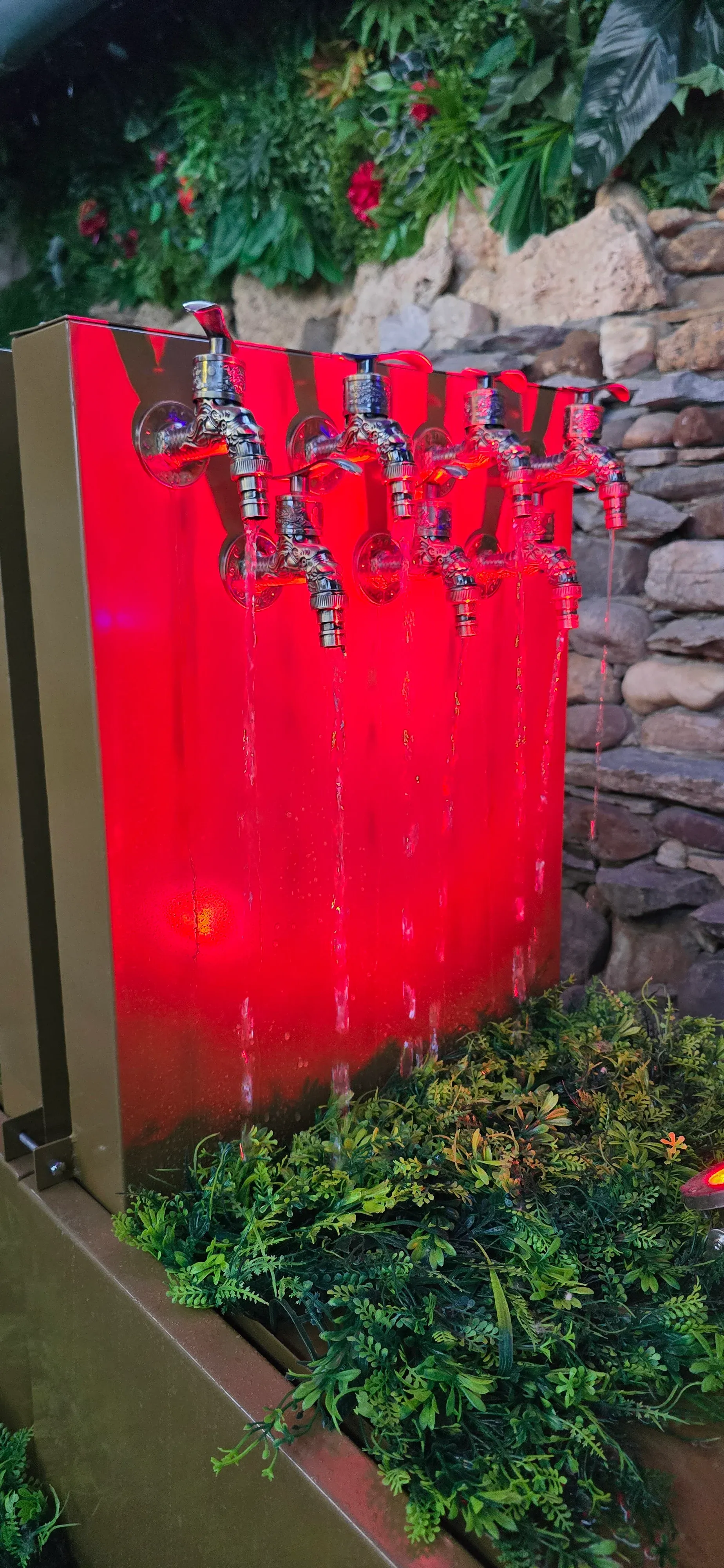 Moderna Fontana 6 — image 1